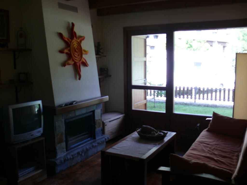 Apartmentsuitespain Baqueira Jardin Esterri d'Àneu Exterior photo
