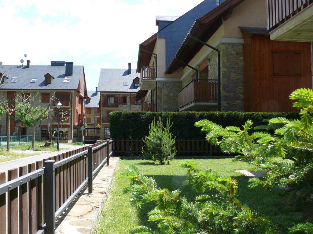 Apartmentsuitespain Baqueira Jardin Esterri d'Àneu Room photo