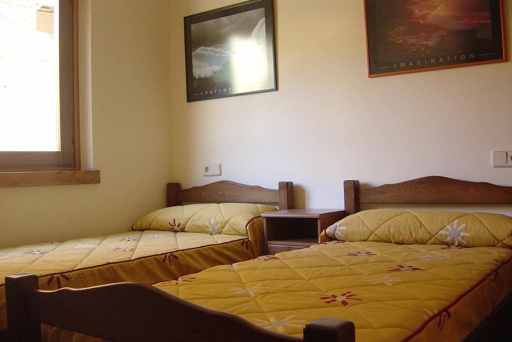 Apartmentsuitespain Baqueira Jardin Esterri d'Àneu Room photo