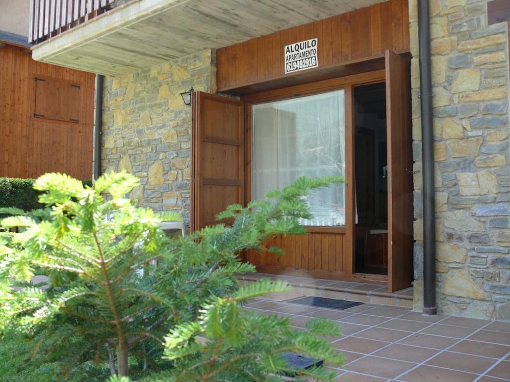 Apartmentsuitespain Baqueira Jardin Esterri d'Àneu Exterior photo